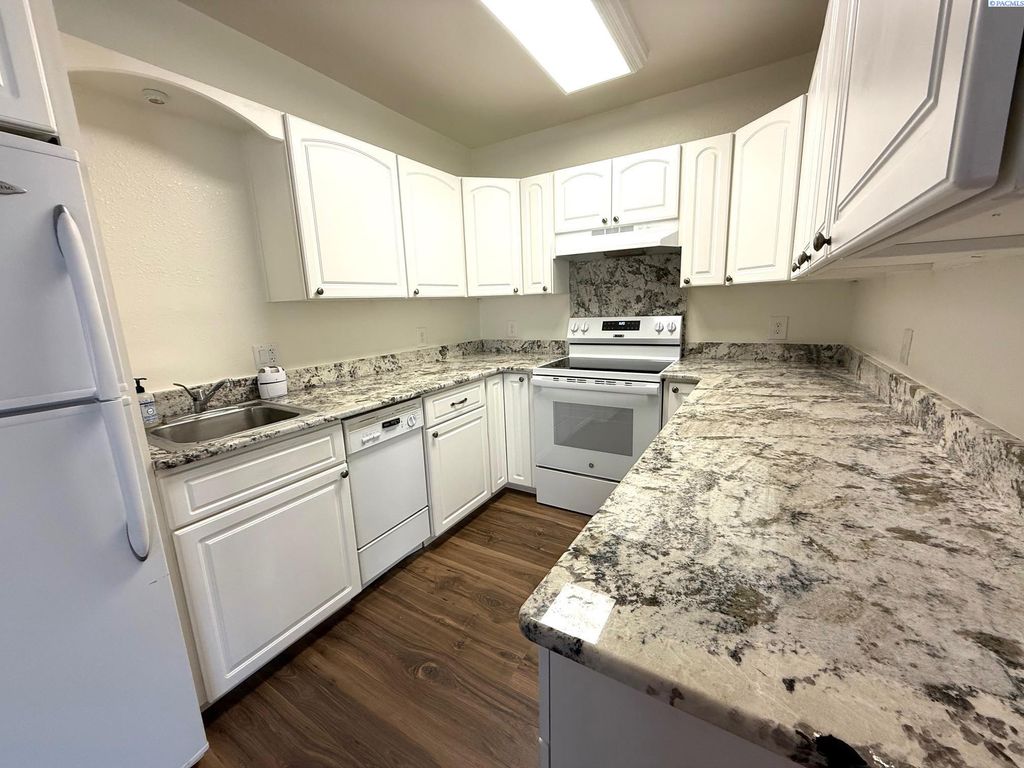 Photo of 203 N Mill #307 St, Colfax, WA 99111 (MLS # 287776)