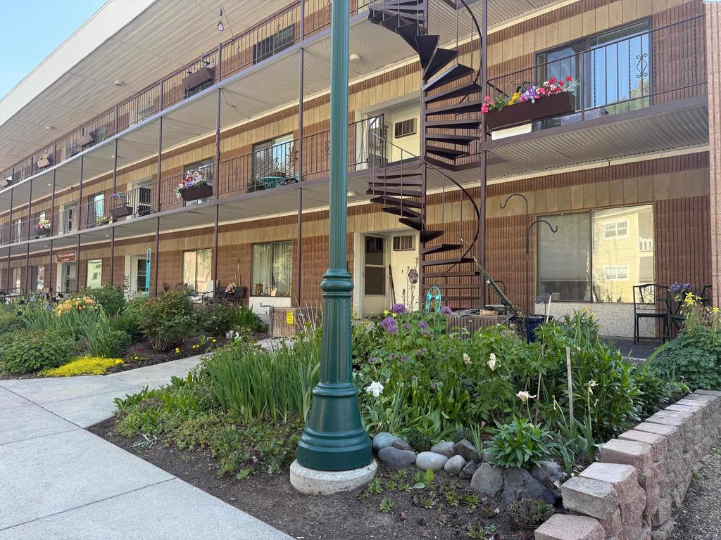 Photo of 203 N Mill #307 St, Colfax, WA 99111 (MLS # 287776)