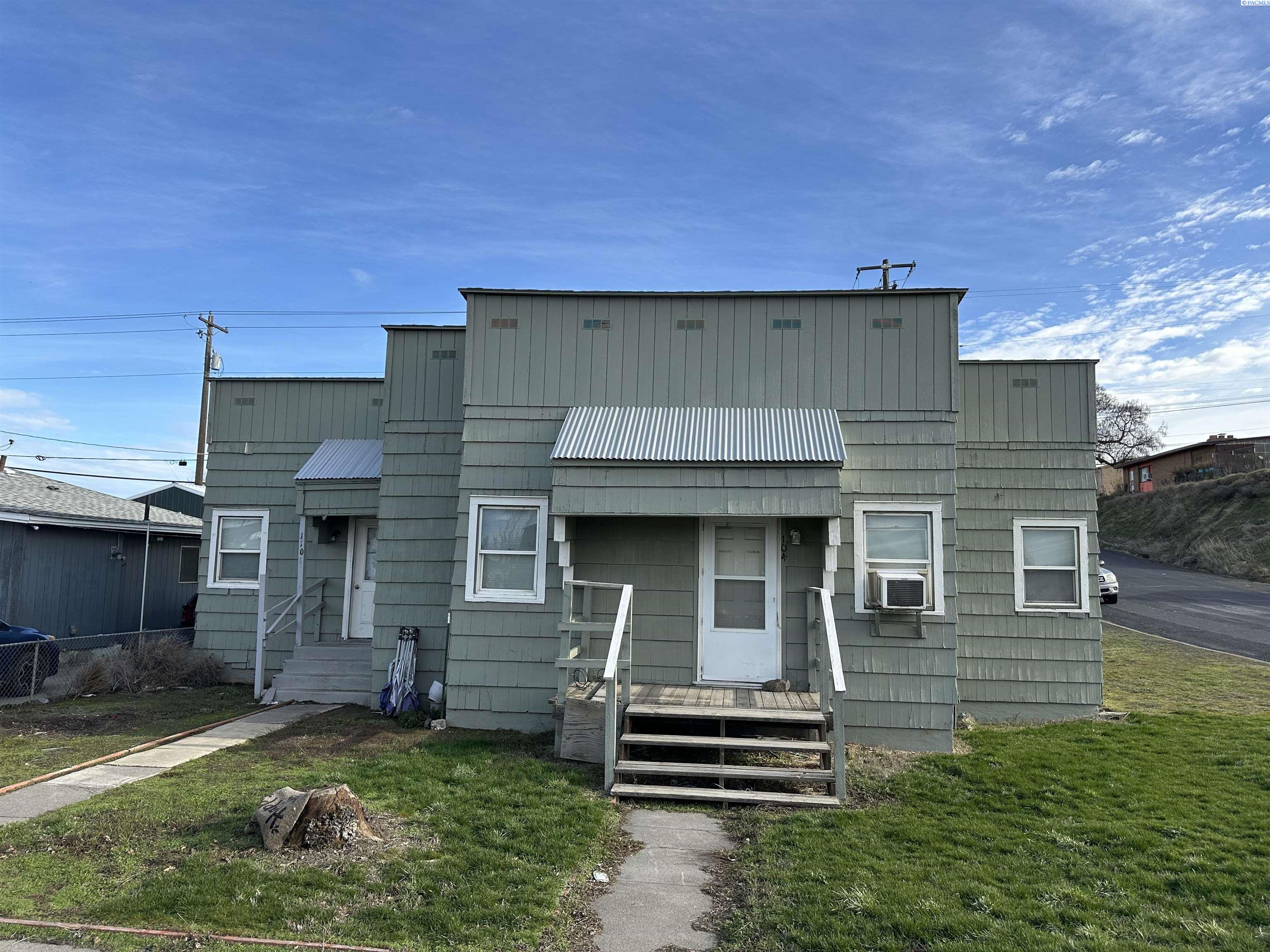 Photo 1 of 4 — 104 N Almira, Connell, WA 99326