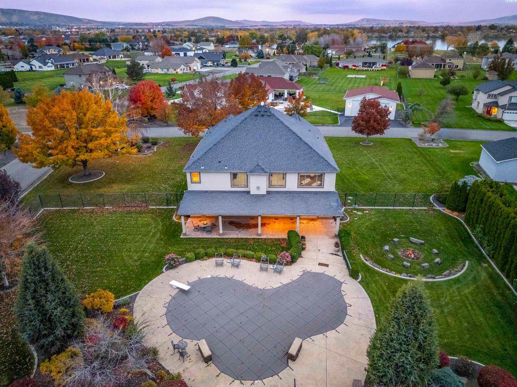 Photo of 7515 Sandy Ridge Road, Pasco, WA 99301 (MLS # 289723)