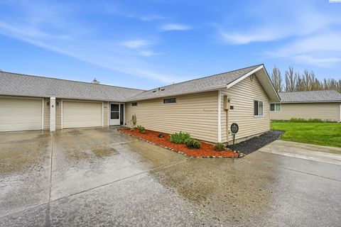 Photo of 540 SW Moe St, Pullman, WA 99163 (MLS # 292667)