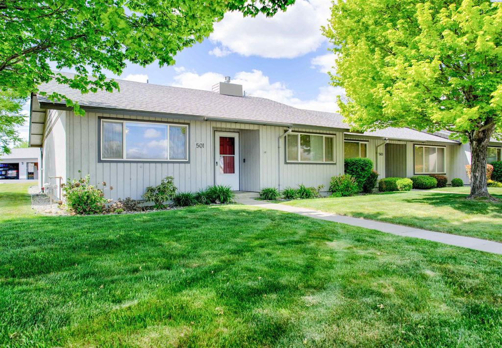 Photo of 501 N Yelm Street #501, Kennewick, WA 99336 (MLS # 291793)