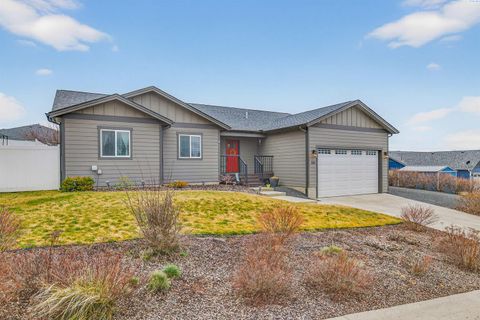Photo of 504 Harvest Loop, Palouse, WA 99161 (MLS # 291034)