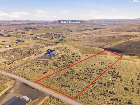 Photo of TBD Taggart Pr Se #1, Benton City, WA 99320 (MLS # 291158)