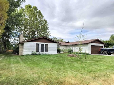 Photo of 210703 E Bryson Brown Rd, Kennewick, WA 99337 (MLS # 286715)