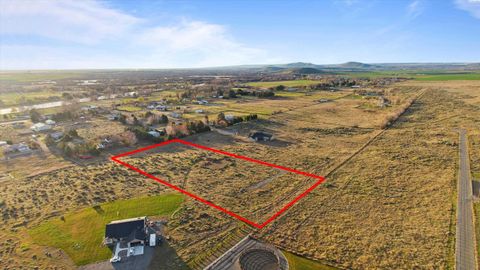 Photo of 43703 E Carel Ln, West Richland, WA 99353 (MLS # 292622)