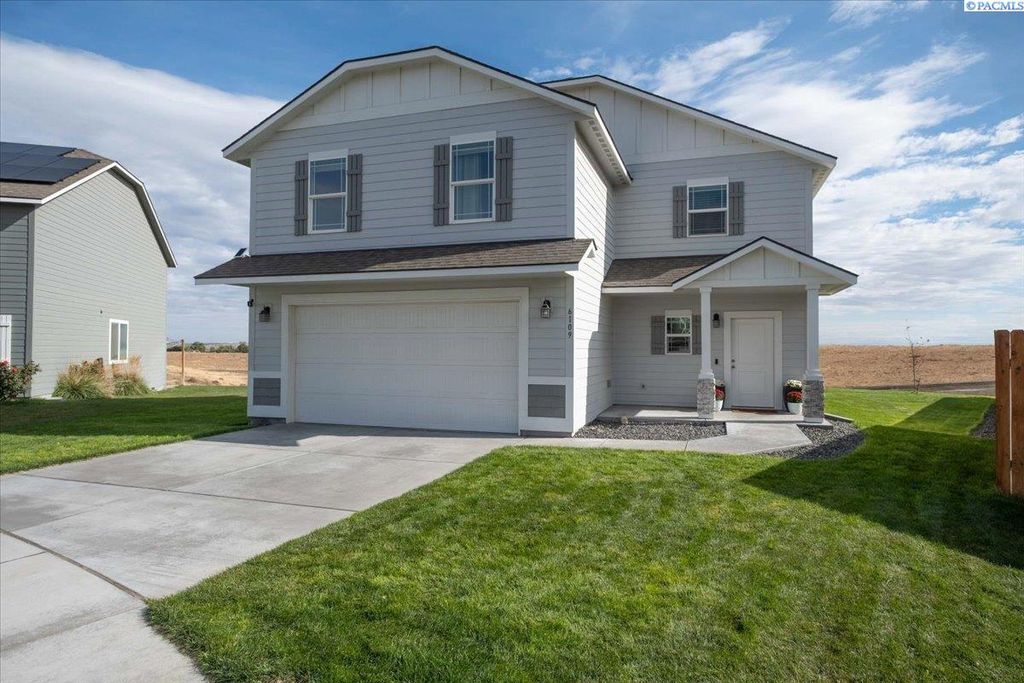 Photo of 6109 Tarsus Lane, Pasco, WA 99301 (MLS # 292646)