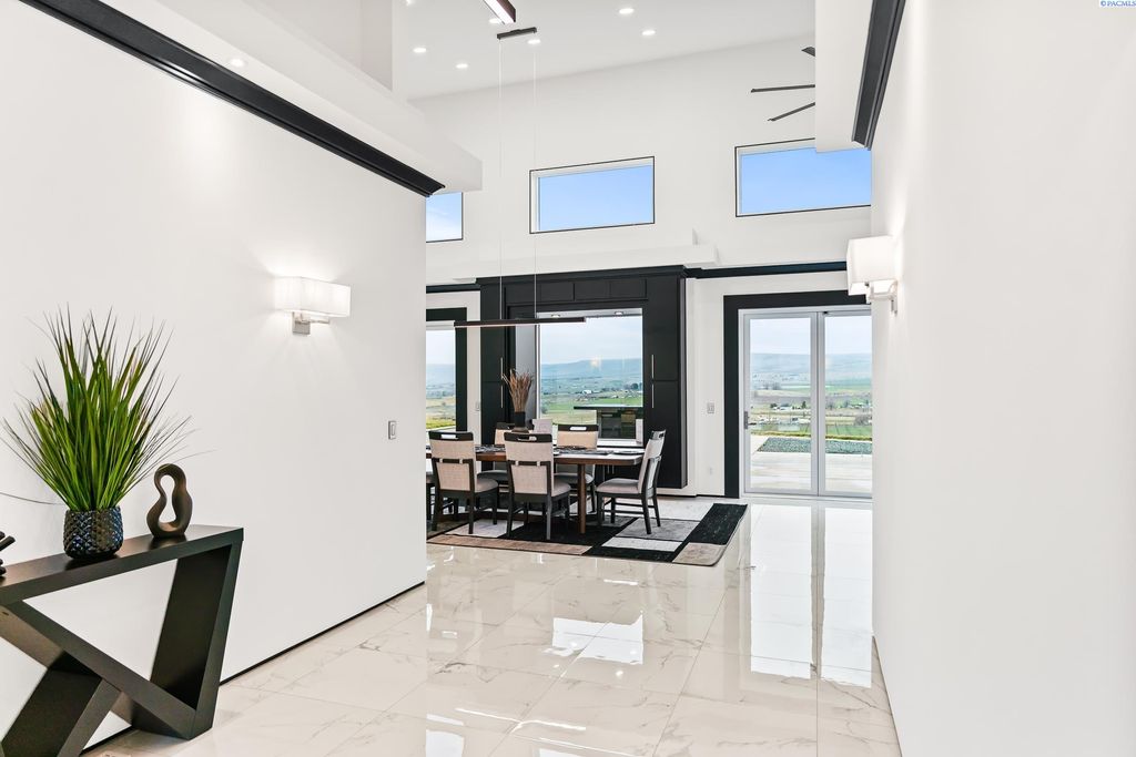 Photo of NKA Desmarais Rd, Moxee City, WA 98936 (MLS # 291154)