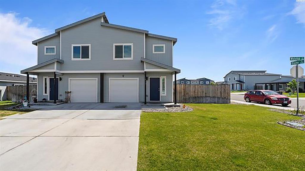 Photo of 413 Whitefish Ln, Pasco, WA 99301 (MLS # 290742)
