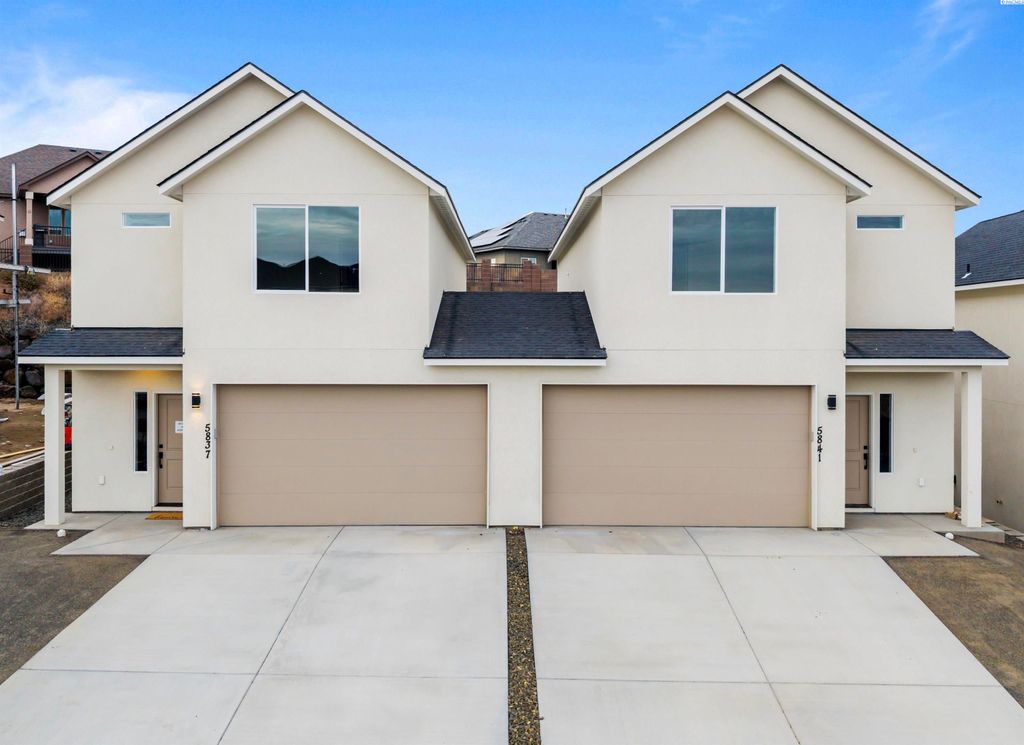 Photo of 5837 W 40th Ct, Kennewick, WA 99338 (MLS # 289734)