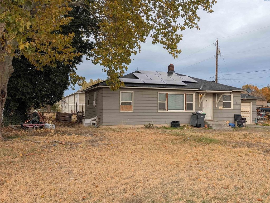 Photo of 4218 W Hood Ave, Kennewick, WA 99336 (MLS # 288745)