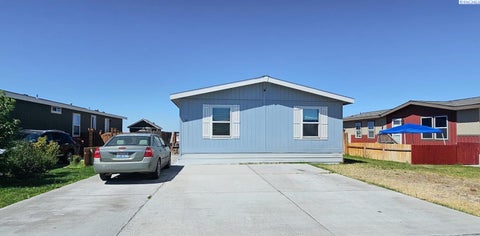 Photo of 200802 E Game Farm Road #38, Kennewick, WA 99337 (MLS # 294669)