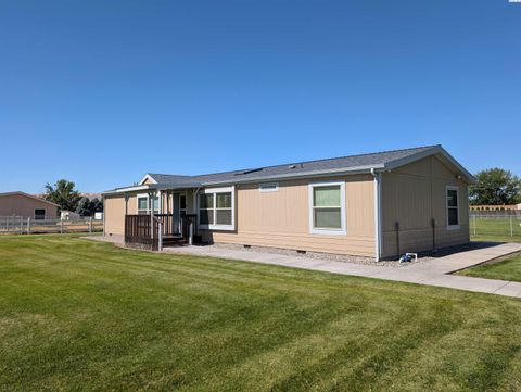 Photo of 20204 S 2154 Pr Se PR, Kennewick, WA 99337 (MLS # 294397)