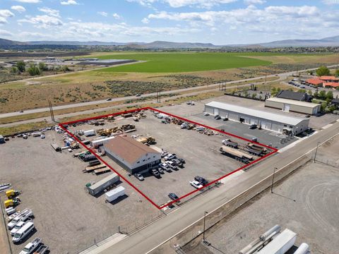 Photo of 2213 Henderson Loop, Richland, WA 99354 (MLS # 292526)