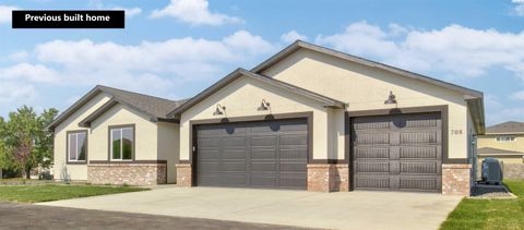 Photo of 1072 N Grant Place, Kennewick, WA 99336 (MLS # 288478) Photo of 1072 N Grant Place, Kennewick, WA 99336 (MLS # 288478)