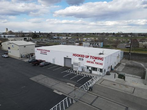 Photo of 1615 E Chemical Dr, Kennewick, WA (MLS # 291315)