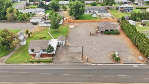 Photo of 4416/4418 W Court Street, Pasco, WA 99301 (MLS # 294919)