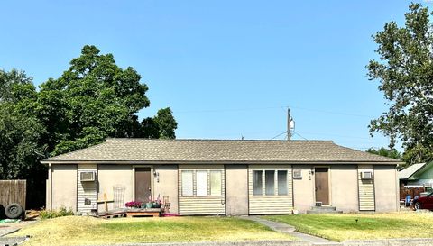 Photo of 208 S Dawes, Kennewick, WA 99336 (MLS # 289170)