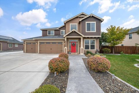 Photo of 5616 Sacramento Dr, Pasco, WA 99301 (MLS # 288487) Photo of 5616 Sacramento Dr, Pasco, WA 99301 (MLS # 288487)