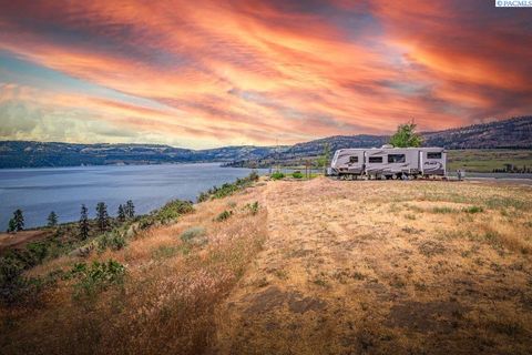 Photo of 41205 Harbor View Dr, Davenport, WA 99122 (MLS # 294149)