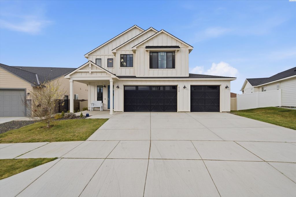 Photo of 4730 Roark Dr, Richland, WA 99352 (MLS # 291368)