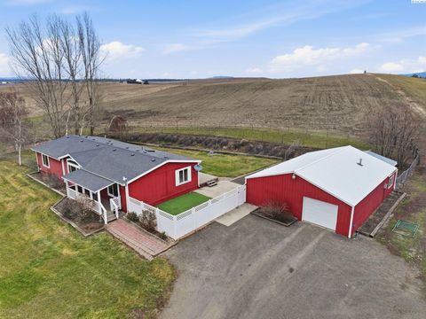 Photo of 3013 E Watt Rd, Spangle, WA 99031 (MLS # 290117)
