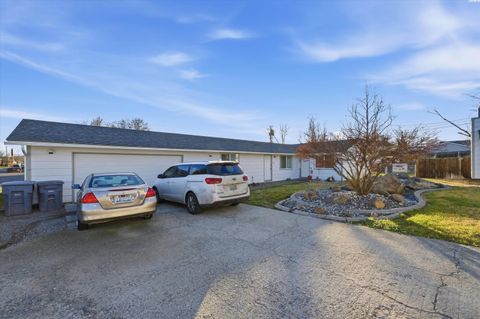 Photo of 309 Casey Ave, Richland, WA 99354 (MLS # 290395)