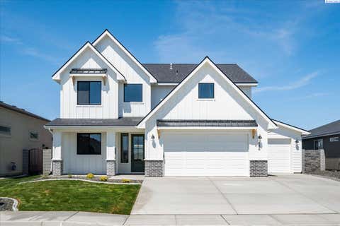 Photo of 686 Lazio, Richland, WA 99352 (MLS # 291927)