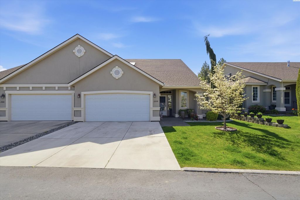 Photo of 2008 Greenbrook Blvd, Richland, WA 99352 (MLS # 291920)