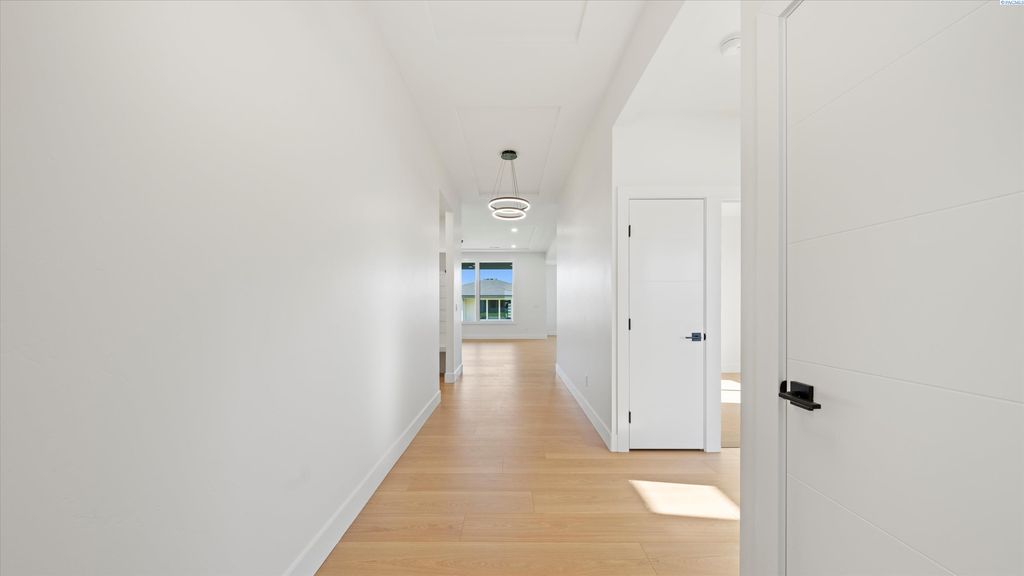 Photo of 3788 Scout Street, Richland, WA 99352 (MLS # 289193)