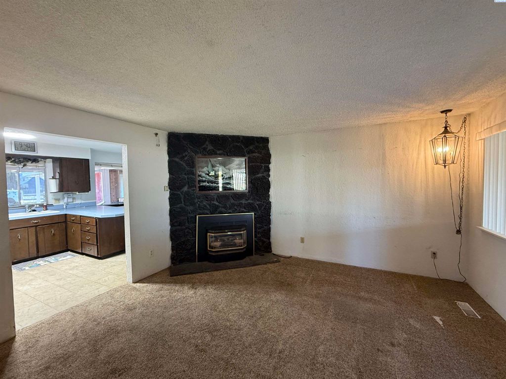 Photo of 1205 Rd 68, Pasco, WA 99301 (MLS # 290423)