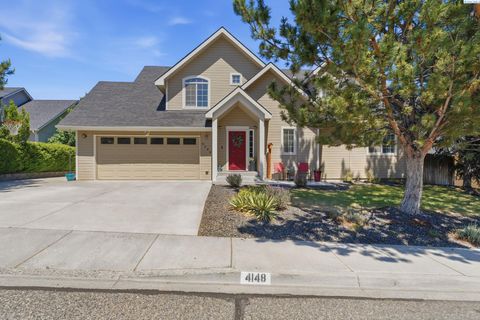 Photo of 4148 Jasper St, Richland, WA 99352 (MLS # 293155)