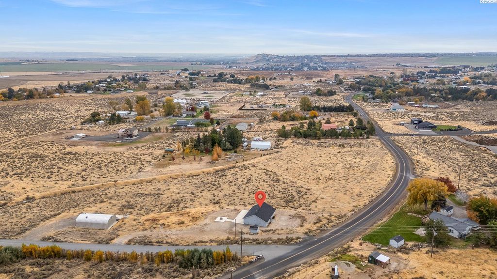 Photo of 56303 Sweetwater Pr Ne Pr, Benton City, WA 99320 (MLS # 288499)