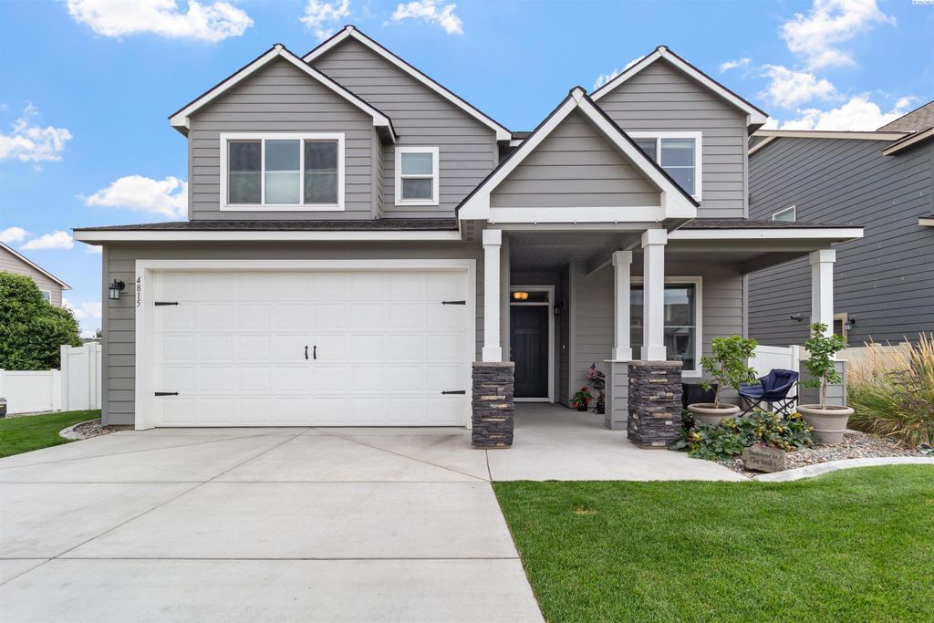 Photo of 4815 Corvina Street, Richland, WA 99352 (MLS # 290486)