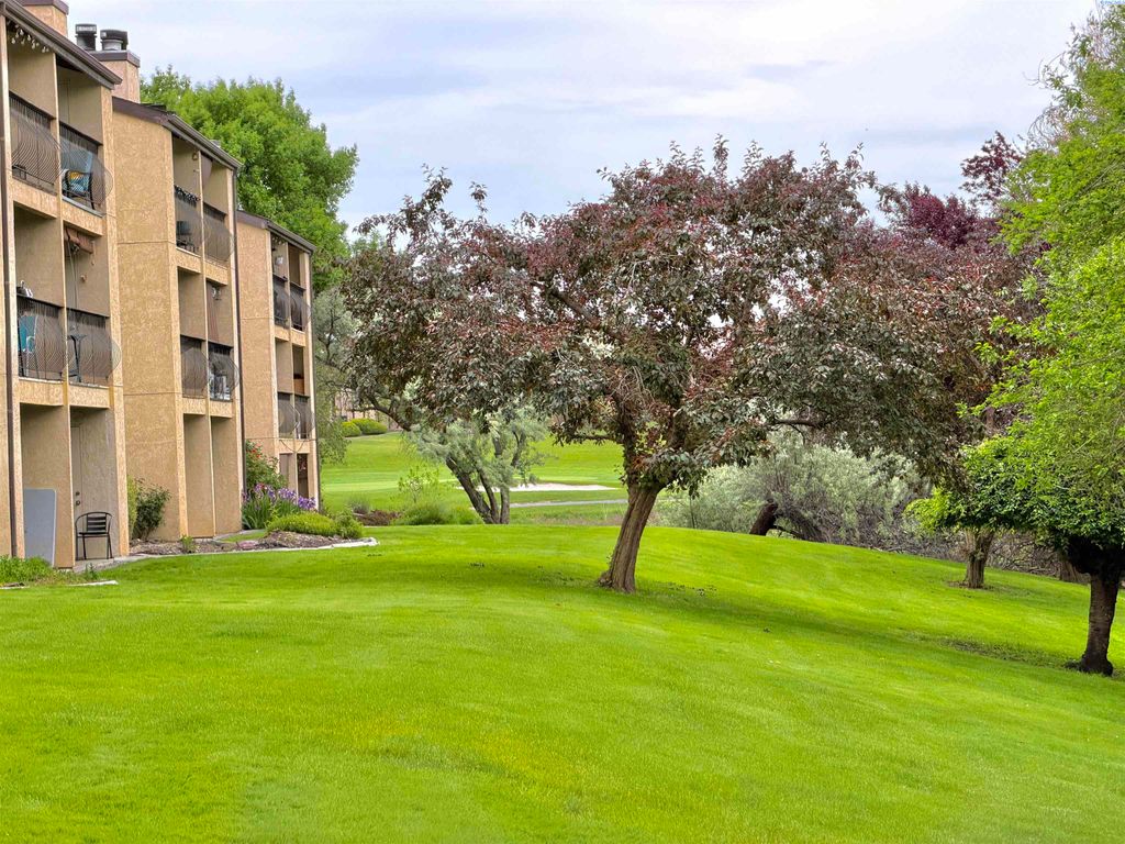 Photo of 303 Gage Blvd #224, Richland, WA 99352 (MLS # 293024)