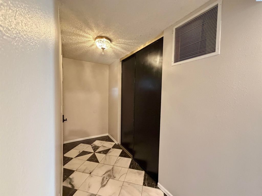 Photo of 303 Gage Blvd #224, Richland, WA 99352 (MLS # 293024)