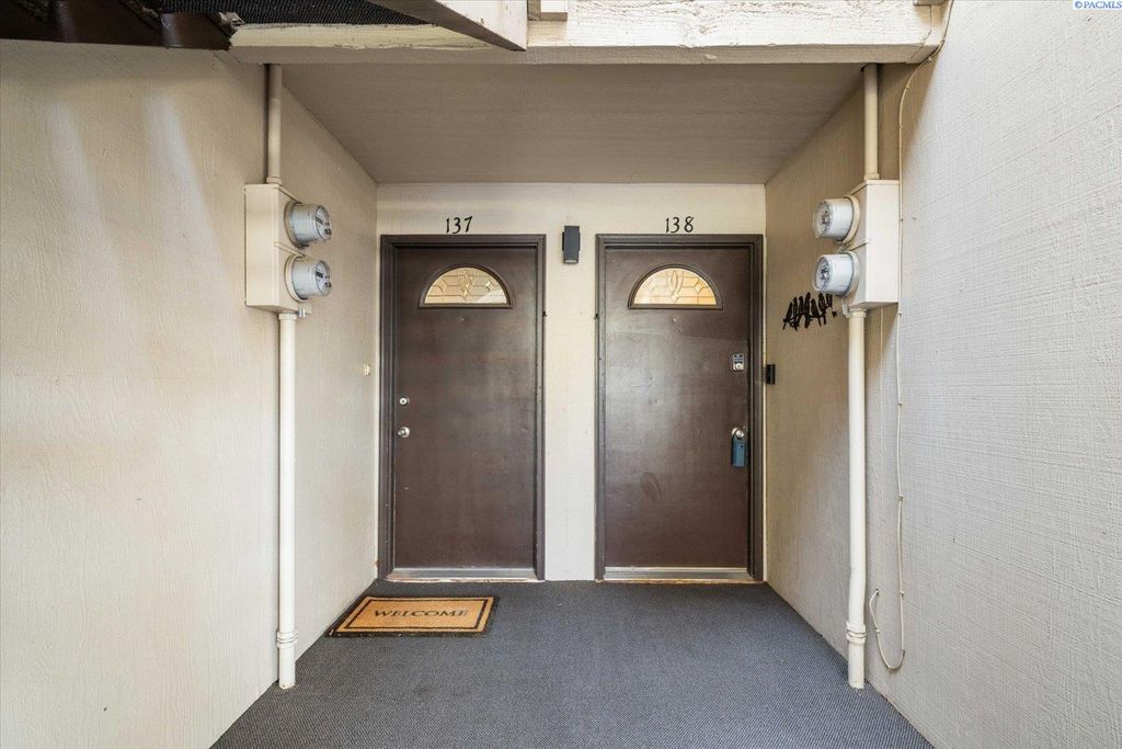 Photo of 303 Gage Blvd #138, Richland, WA 99352 (MLS # 291610)