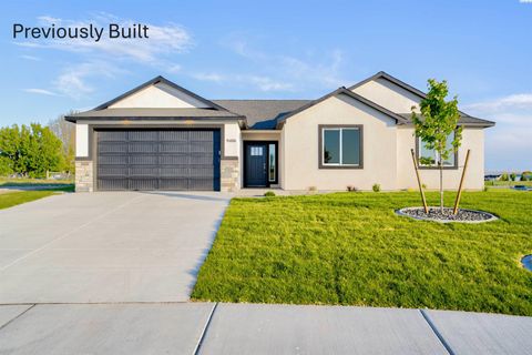 Photo of 1109 N Grant Place, Kennewick, WA 99336 (MLS # 288464) Photo of 1109 N Grant Place, Kennewick, WA 99336 (MLS # 288464)