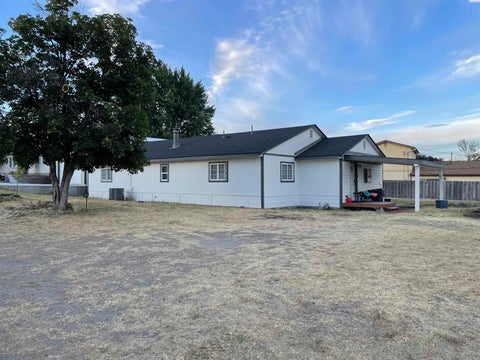 Photo of 6106 Desert View, West Richland, WA 99353 (MLS # 294626)