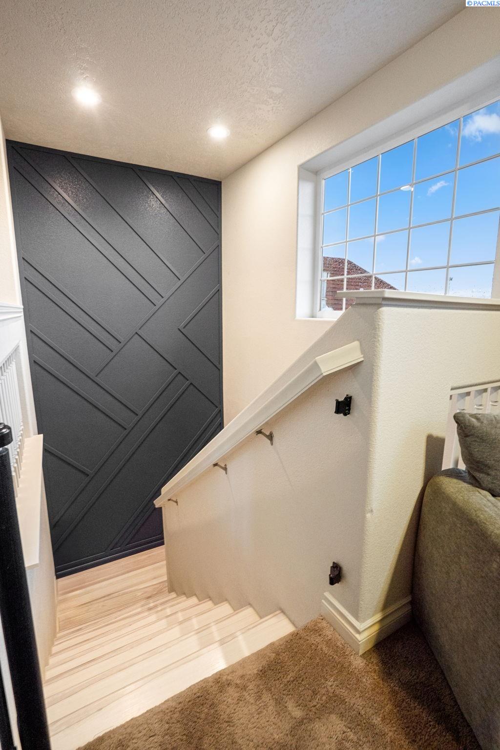 Pasco, Washington 99301, United States, 3 Bedrooms Bedrooms, ,2 BathroomsBathrooms,Residential,Active,220724