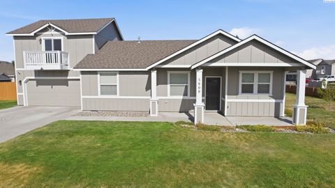 Photo of 5609 Ochoco Ln, Pasco, WA 99301 (MLS # 293214)