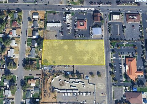Photo of 115 N Huntington Street, Kennewick, WA (MLS # 292831)