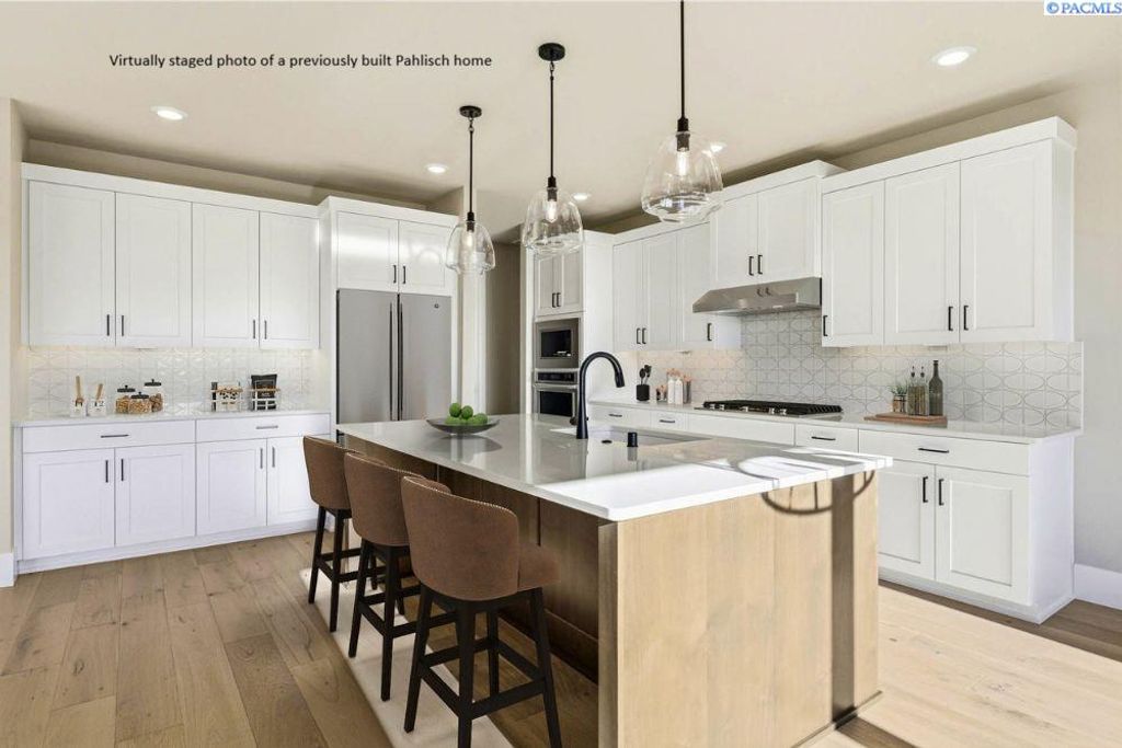 Photo of 303 Epic Street, Richland, WA 99352 (MLS # 291650)