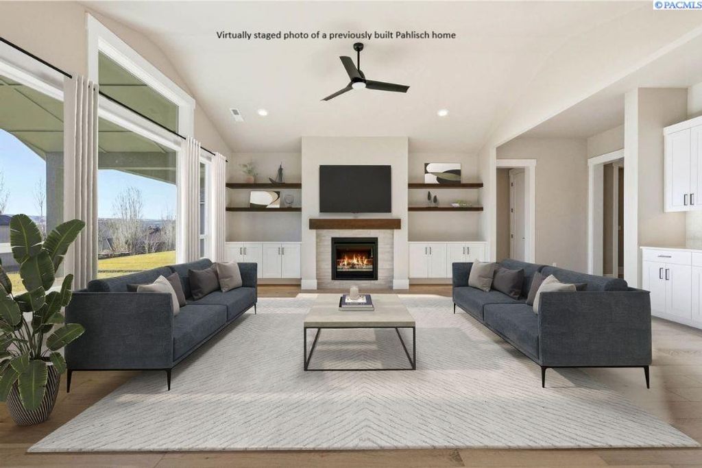 Photo of 303 Epic Street, Richland, WA 99352 (MLS # 291650)