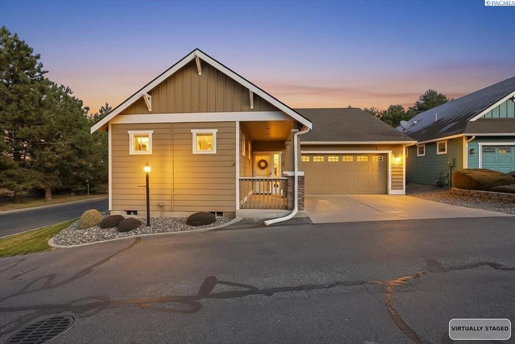 Photo of 8010 W 21st Ave, Kennewick, WA 99338 (MLS # 290213)