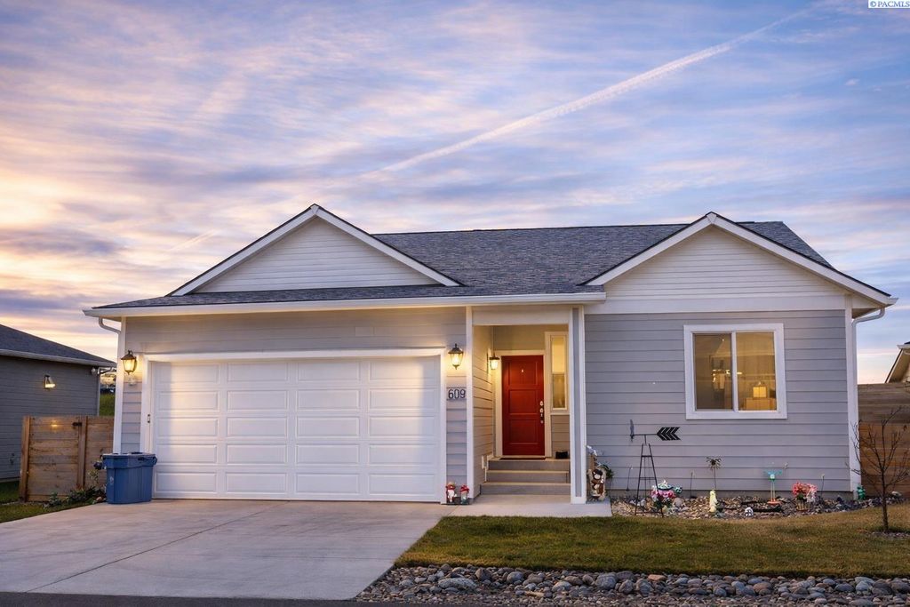Photo of 609 Harvest Loop, Palouse, WA 99161 (MLS # 291014)