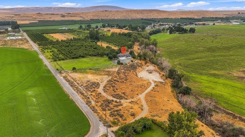 Photo of 33704 S Tamarack PR SE PR, Kennewick, WA 99337 (MLS # 293890)