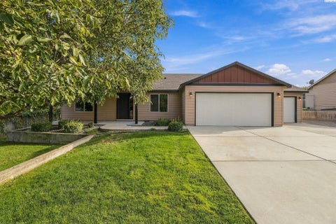 Photo of 2730 Leslie Rd, Richland, WA 99352 (MLS # 296361)