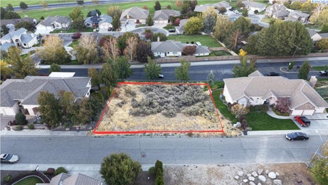 Photo of 3802 W 42nd Ave, Kennewick, WA 99337 (MLS # 297256)
