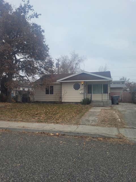 Photo of 1305 Sanford Ave, Richland, WA 99352 (MLS # 295273)